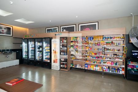 Apartamento para alugar com 43m², 1 quarto e 1 vaga Apartamento para alugar com 43m², 1 quarto e 1 vagaMini Mercado / Lavanderia