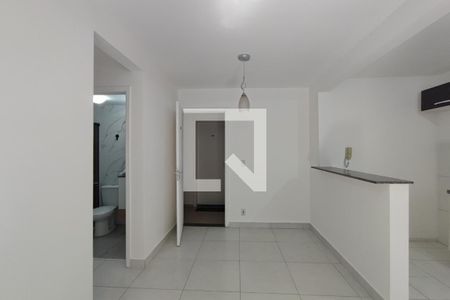 Sala de apartamento à venda com 2 quartos, 51m² em Jardim Nova Europa, Campinas