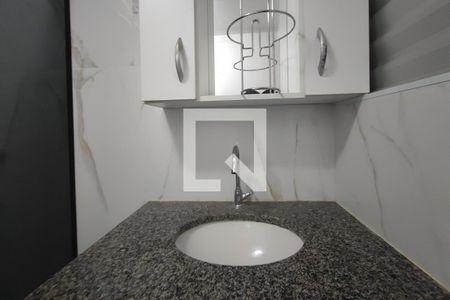 Banheiro Suíte de apartamento à venda com 2 quartos, 51m² em Jardim Nova Europa, Campinas