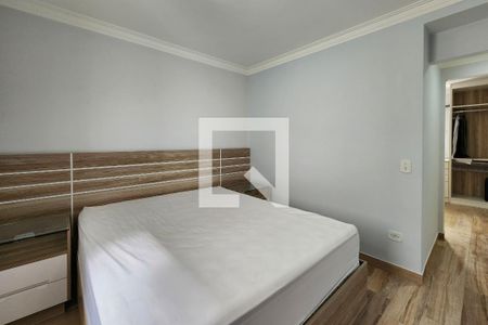 Apartamento à venda com 84m², 3 quartos e 2 vagas Apartamento à venda com 84m², 3 quartos e 2 vagasSuíte