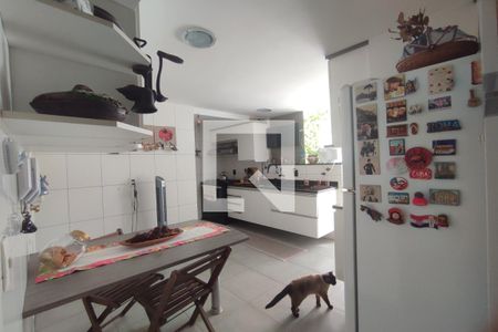 Apartamento à venda com 93m², 3 quartos e 1 vaga Apartamento à venda com 93m², 3 quartos e 1 vagaCozinha