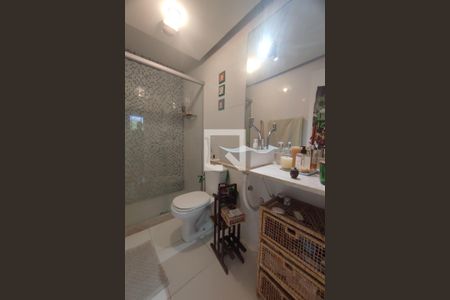 Apartamento à venda com 93m², 3 quartos e 1 vaga Apartamento à venda com 93m², 3 quartos e 1 vagaBanheiro