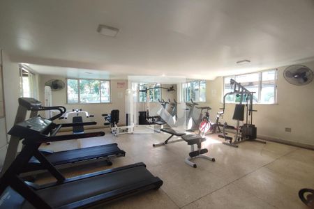 Apartamento à venda com 93m², 3 quartos e 1 vaga Apartamento à venda com 93m², 3 quartos e 1 vagaÁrea comum