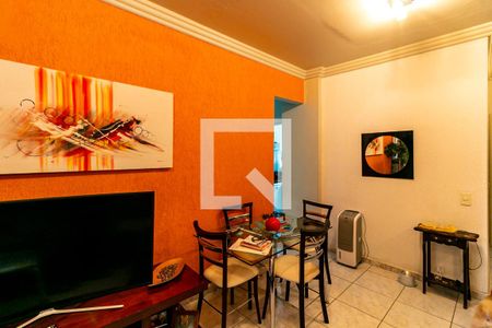 Apartamento para alugar com 70m², 2 quartos e 1 vaga Apartamento para alugar com 70m², 2 quartos e 1 vagaSala