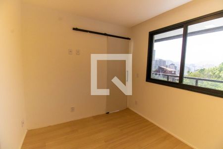 Apartamento à venda com 89m², 2 quartos e 2 vagasSuíte 1