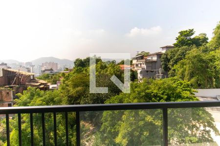 Apartamento à venda com 89m², 2 quartos e 2 vagasVista Suíte 2