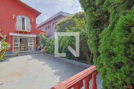 Casa à venda com 511m², 3 quartos e 4 vagasQuintal