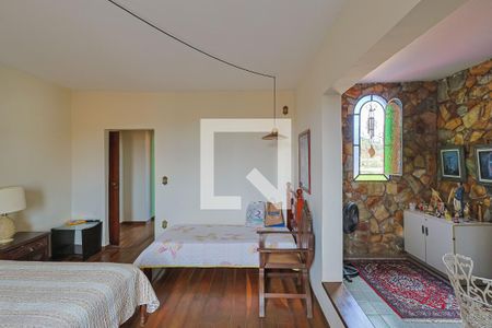 Casa à venda com 511m², 3 quartos e 4 vagasQuarto 2