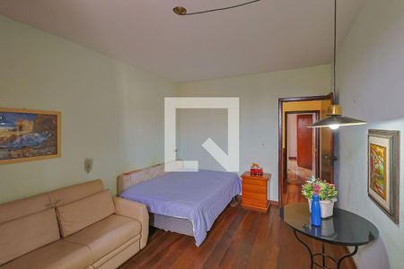 Casa à venda com 511m², 3 quartos e 4 vagasQuarto 1