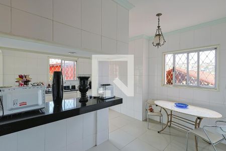 Casa à venda com 511m², 3 quartos e 4 vagasCozinha