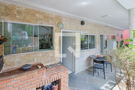 Casa à venda com 511m², 3 quartos e 4 vagasQuintal