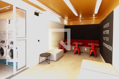 Apartamento para alugar com 30m², 1 quarto e sem vagaÁrea comum - Lavanderia