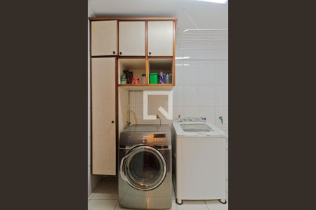 Casa à venda com 583m², 3 quartos e 4 vagasÁrea de Serviço