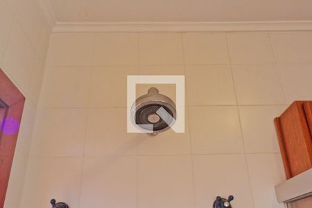 Casa à venda com 583m², 3 quartos e 4 vagasBanheiro da Suíte 2