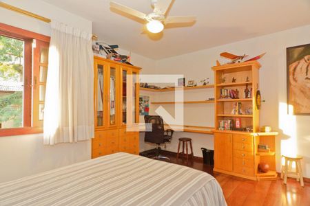 Casa à venda com 583m², 3 quartos e 4 vagasSuíte 2