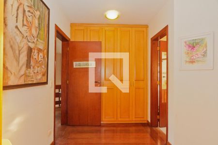 Casa à venda com 583m², 3 quartos e 4 vagasSuíte 2