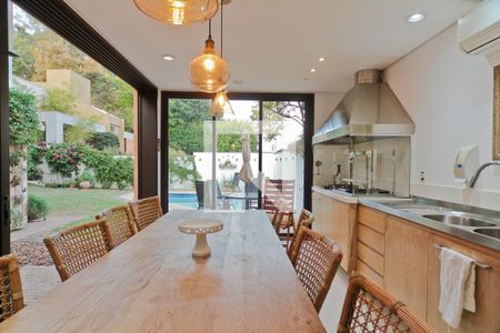 Casa à venda com 583m², 3 quartos e 4 vagasÁrea externa