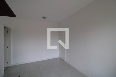 Sala de apartamento para alugar com 2 quartos, 42m² em Jardim Ubirajara (zona Sul), São Paulo
