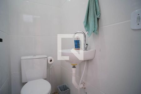 Casa à venda com 158m², 4 quartos e 2 vagasBanheiro de Serviço