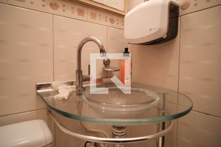 Casa à venda com 158m², 4 quartos e 2 vagasBanheiro 3