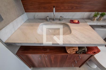 Apartamento à venda com 67m², 1 quarto e 1 vaga Apartamento à venda com 67m², 1 quarto e 1 vagaBanheiro da Suíte