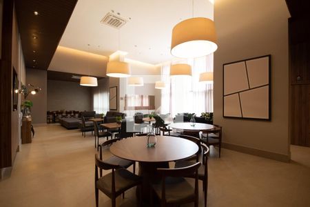 Apartamento à venda com 67m², 1 quarto e 1 vaga Apartamento à venda com 67m², 1 quarto e 1 vagaÁrea comum - Salão de festas