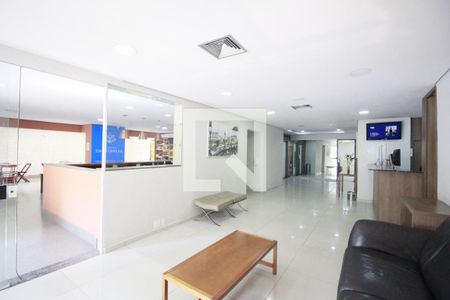 Apartamento para alugar com 32m², 1 quarto e 1 vagaHall social