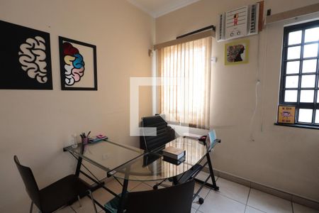 Quarto 1 de casa à venda com 7 quartos, 950m² em Tatuapé, São Paulo