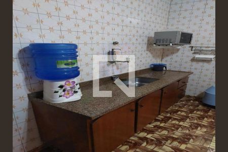 Casa à venda com 285m², 6 quartos e 4 vagas