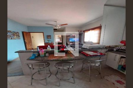 Casa à venda com 285m², 6 quartos e 4 vagas