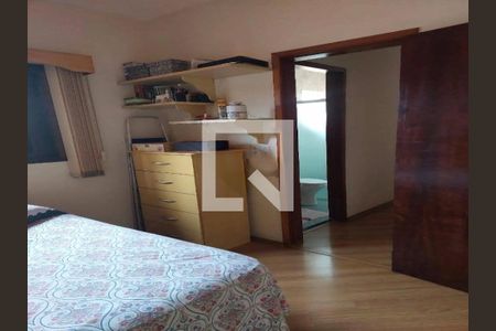 Casa à venda com 285m², 6 quartos e 4 vagas