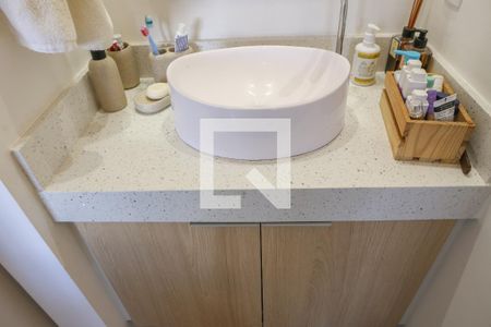 Apartamento à venda com 35m², 2 quartos e sem vaga Apartamento à venda com 35m², 2 quartos e sem vagaBanheiro