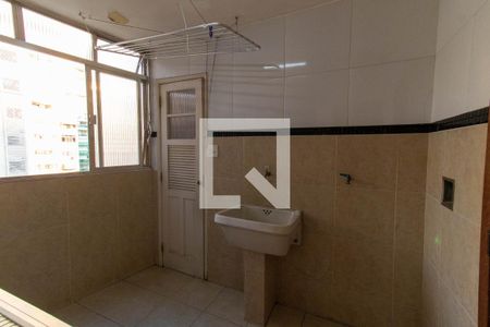 Apartamento para alugar com 74m², 2 quartos e sem vaga Apartamento para alugar com 74m², 2 quartos e sem vagaÁrea de Serviço