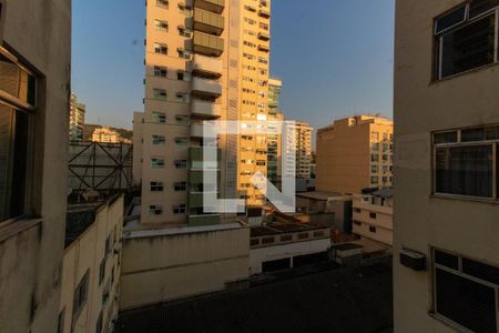 Apartamento para alugar com 74m², 2 quartos e sem vaga Apartamento para alugar com 74m², 2 quartos e sem vagaVista Área de Serviço