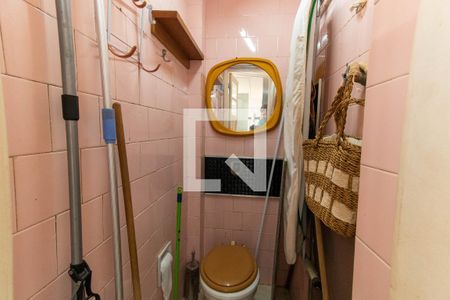Apartamento para alugar com 74m², 2 quartos e sem vaga Apartamento para alugar com 74m², 2 quartos e sem vagaBanheiro de Serviço