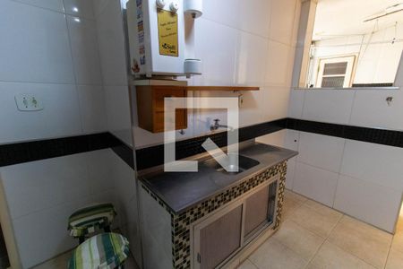 Apartamento para alugar com 74m², 2 quartos e sem vaga Apartamento para alugar com 74m², 2 quartos e sem vagaCozinha