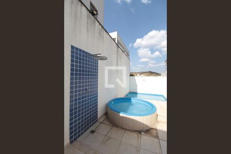 Apartamento à venda com 85m², 3 quartos e 2 vagasPiscina