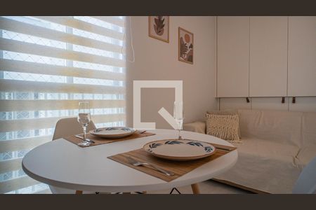 Sala de apartamento para alugar com 2 quartos, 52m² em Itacorubi, Florianópolis