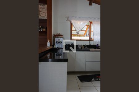 Casa à venda com 85m², 2 quartos e 2 vagasCOZINHA