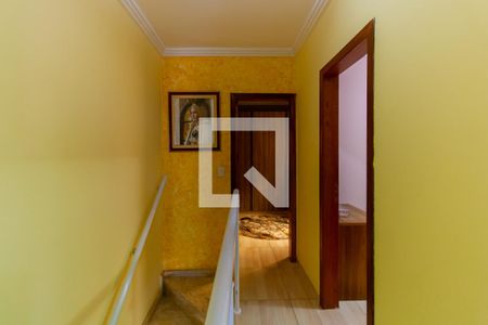 Casa à venda com 110m², 3 quartos e 2 vagas Casa à venda com 110m², 3 quartos e 2 vagasCorredor