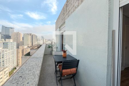 Apartamento à venda com 103m², 2 quartos e 1 vagaSacada