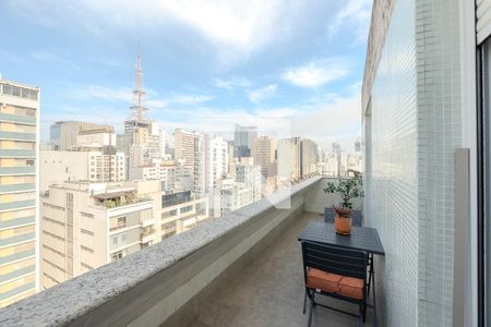 Apartamento à venda com 103m², 2 quartos e 1 vagaSacada