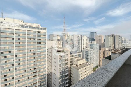 Apartamento à venda com 103m², 2 quartos e 1 vagaSacada