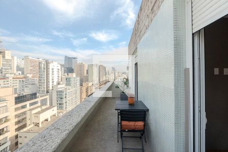 Apartamento à venda com 103m², 2 quartos e 1 vagaSacada