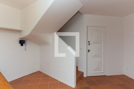 Apartamento para alugar com 120m², 2 quartos e 2 vagasSala