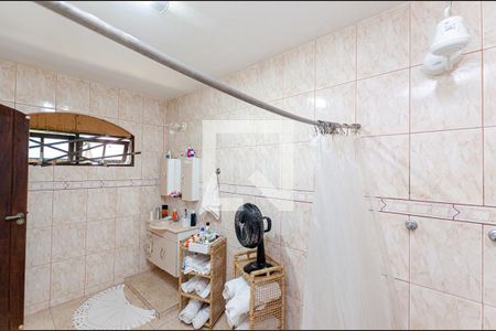 Casa à venda com 300m², 4 quartos e 4 vagas Casa à venda com 300m², 4 quartos e 4 vagasBanheiro da Suite Master