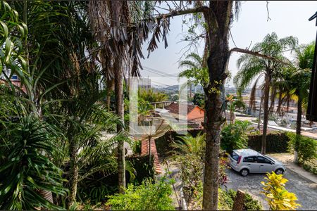 Casa à venda com 300m², 4 quartos e 4 vagas Casa à venda com 300m², 4 quartos e 4 vagasQuarto 3