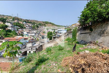 Casa à venda com 300m², 4 quartos e 4 vagas Casa à venda com 300m², 4 quartos e 4 vagasQuintal