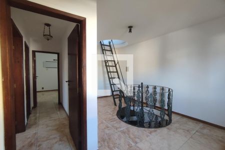 Casa de condomínio à venda com 139m², 2 quartos e 1 vaga2º Pav - Hall de Acesso aos quartos, banheiro e terraço