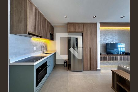Cozinha de kitnet/studio para alugar com 1 quarto, 48m² em Campo Belo, São Paulo